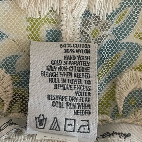 American Rag ladies 3/4 length sleeve lace kimono. NWOT - Picture 7 of 7